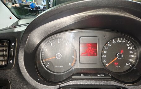 Volkswagen Polo VI (EU Market), 2013 год, 800 000 рублей, 10 фотография