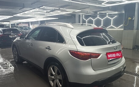 Infiniti FX II, 2009 год, 2 100 000 рублей, 5 фотография