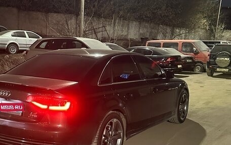 Audi A4, 2013 год, 1 300 000 рублей, 18 фотография
