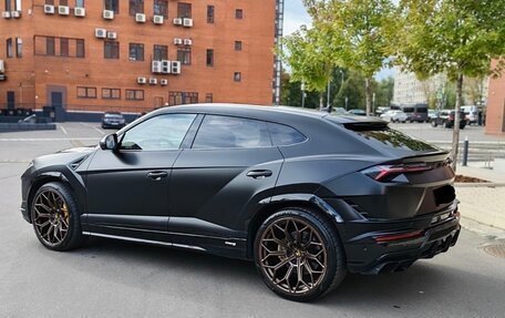 Lamborghini Urus I, 2022 год, 27 000 000 рублей, 9 фотография