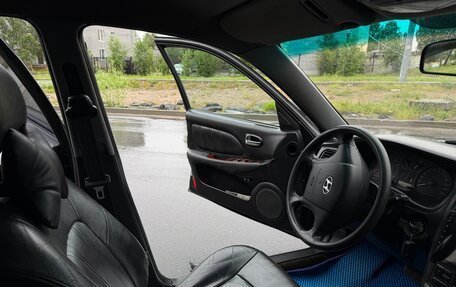Hyundai Sonata IV рестайлинг, 2004 год, 298 000 рублей, 13 фотография