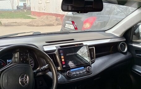 Toyota RAV4, 2017 год, 2 200 000 рублей, 9 фотография