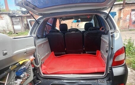 Renault Scenic III, 2002 год, 450 000 рублей, 19 фотография
