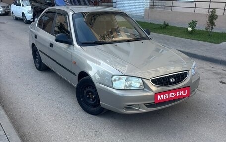 Hyundai Accent II, 2008 год, 450 000 рублей, 2 фотография
