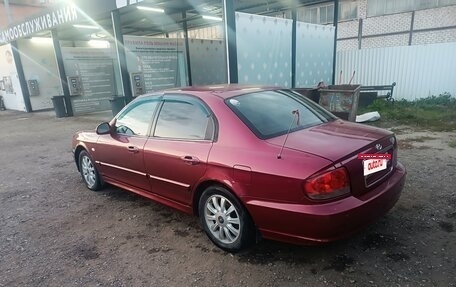 Hyundai Sonata IV рестайлинг, 2004 год, 290 000 рублей, 3 фотография