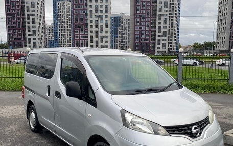 Nissan NV200, 2015 год, 1 250 000 рублей, 2 фотография