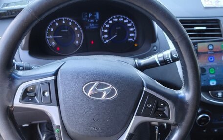 Hyundai Solaris II рестайлинг, 2015 год, 1 200 000 рублей, 8 фотография