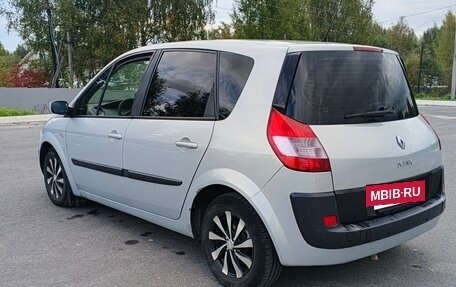 Renault Scenic III, 2004 год, 370 000 рублей, 6 фотография
