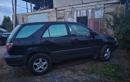 Lexus RX IV рестайлинг, 2000 год, 550 000 рублей, 2 фотография