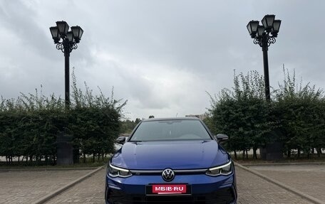 Volkswagen Golf VIII, 2022 год, 2 250 000 рублей, 2 фотография