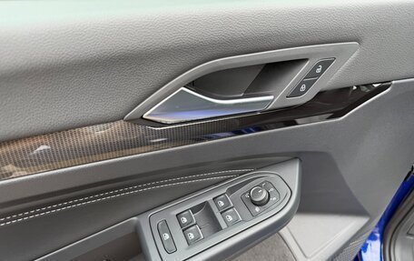 Volkswagen Golf VIII, 2022 год, 2 250 000 рублей, 11 фотография
