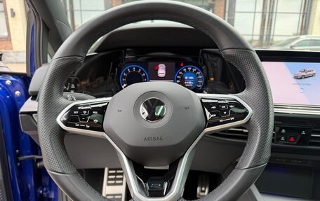 Volkswagen Golf VIII, 2022 год, 2 250 000 рублей, 16 фотография