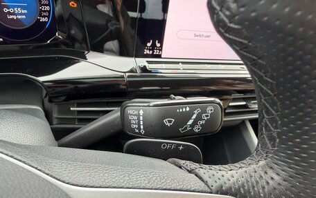 Volkswagen Golf VIII, 2022 год, 2 250 000 рублей, 22 фотография