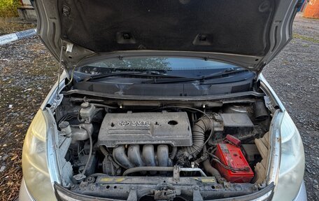 Toyota ISis I, 2004 год, 399 000 рублей, 14 фотография