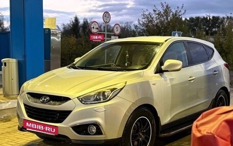 Hyundai ix35 I рестайлинг, 2015 год, 1 550 000 рублей, 2 фотография