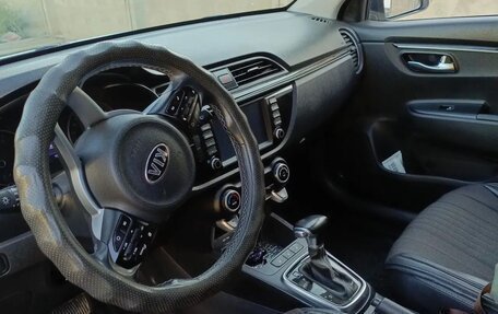 KIA Rio IV, 2019 год, 1 530 000 рублей, 10 фотография