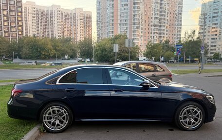 Mercedes-Benz E-Класс, 2020 год, 3 700 000 рублей, 3 фотография