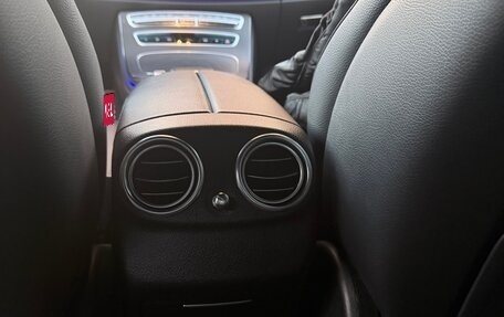 Mercedes-Benz E-Класс, 2020 год, 3 700 000 рублей, 15 фотография