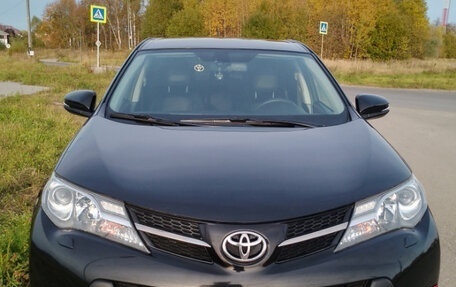 Toyota RAV4, 2013 год, 1 850 000 рублей, 4 фотография