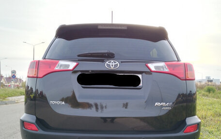 Toyota RAV4, 2013 год, 1 850 000 рублей, 11 фотография