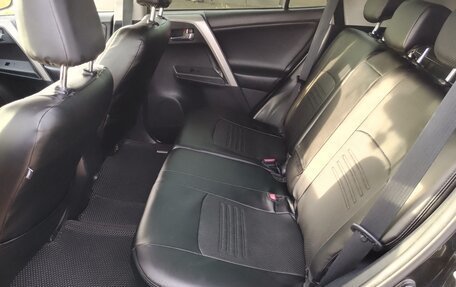 Toyota RAV4, 2013 год, 1 850 000 рублей, 19 фотография