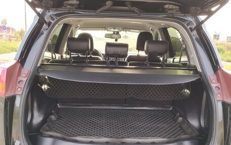 Toyota RAV4, 2013 год, 1 850 000 рублей, 15 фотография