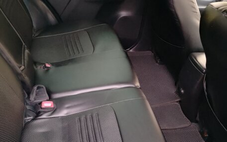 Toyota RAV4, 2013 год, 1 850 000 рублей, 27 фотография