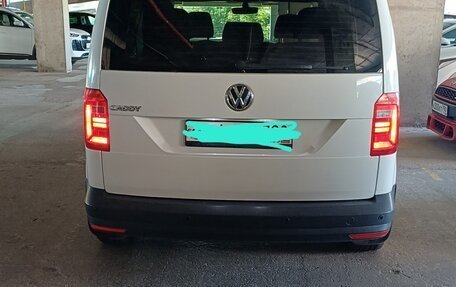 Volkswagen Caddy IV, 2018 год, 1 650 000 рублей, 2 фотография