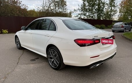 Mercedes-Benz E-Класс, 2020 год, 6 200 000 рублей, 26 фотография