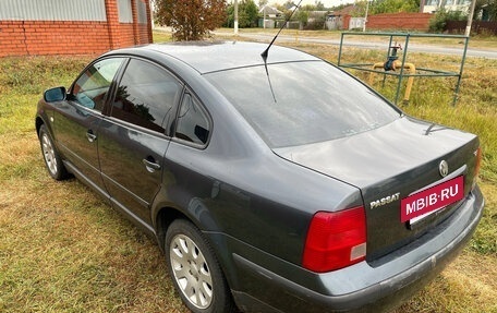 Volkswagen Passat B5+ рестайлинг, 2000 год, 400 000 рублей, 2 фотография