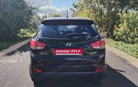 Hyundai ix35 I рестайлинг, 2011 год, 890 000 рублей, 2 фотография