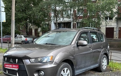 Mitsubishi Outlander III рестайлинг 3, 2011 год, 850 000 рублей, 1 фотография