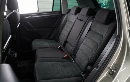 Volkswagen Tiguan II, 2018 год, 2 054 000 рублей, 9 фотография