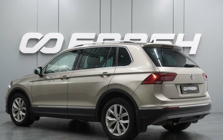 Volkswagen Tiguan II, 2018 год, 2 054 000 рублей, 2 фотография