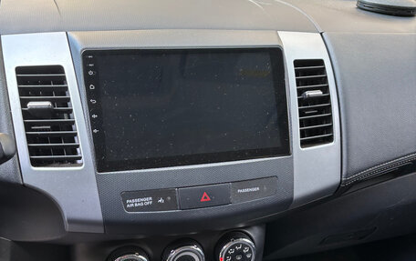 Mitsubishi Outlander III рестайлинг 3, 2011 год, 850 000 рублей, 5 фотография