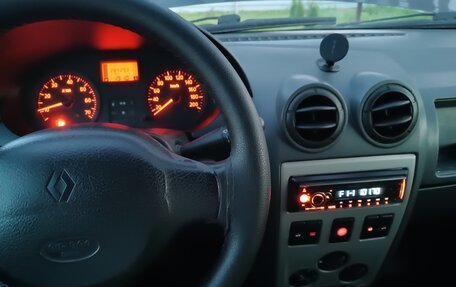 Renault Logan I, 2006 год, 145 000 рублей, 29 фотография