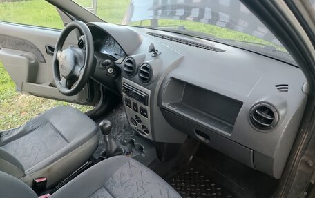 Renault Logan I, 2006 год, 145 000 рублей, 28 фотография