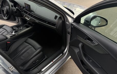 Audi A4, 2018 год, 2 350 000 рублей, 16 фотография