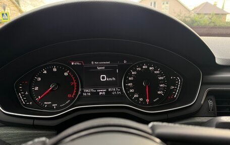Audi A4, 2018 год, 2 350 000 рублей, 15 фотография