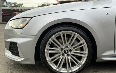 Audi A4, 2018 год, 2 350 000 рублей, 4 фотография