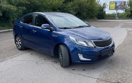 KIA Rio III рестайлинг, 2014 год, 949 000 рублей, 2 фотография
