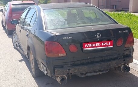 Lexus GS II рестайлинг, 2001 год, 350 000 рублей, 3 фотография