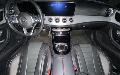 Mercedes-Benz CLS, 2019 год, 4 850 000 рублей, 10 фотография