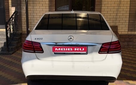 Mercedes-Benz E-Класс, 2013 год, 1 600 000 рублей, 6 фотография