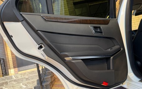 Mercedes-Benz E-Класс, 2013 год, 1 600 000 рублей, 14 фотография