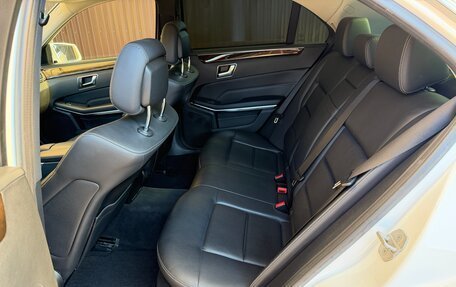Mercedes-Benz E-Класс, 2013 год, 1 600 000 рублей, 15 фотография