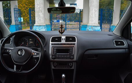 Volkswagen Polo VI (EU Market), 2016 год, 1 472 000 рублей, 33 фотография