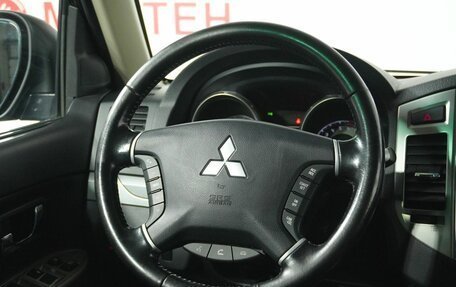 Mitsubishi Pajero IV, 2015 год, 2 400 000 рублей, 21 фотография