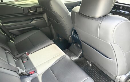Toyota Land Cruiser Prado, 2024 год, 9 500 000 рублей, 8 фотография