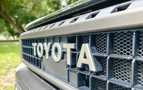 Toyota Land Cruiser Prado, 2024 год, 9 500 000 рублей, 27 фотография